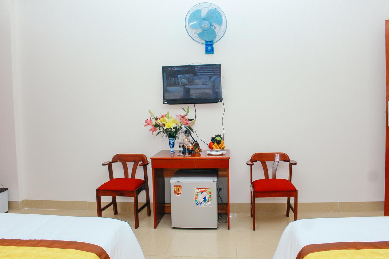 Bostand Hotel Son Tra Екстериор снимка