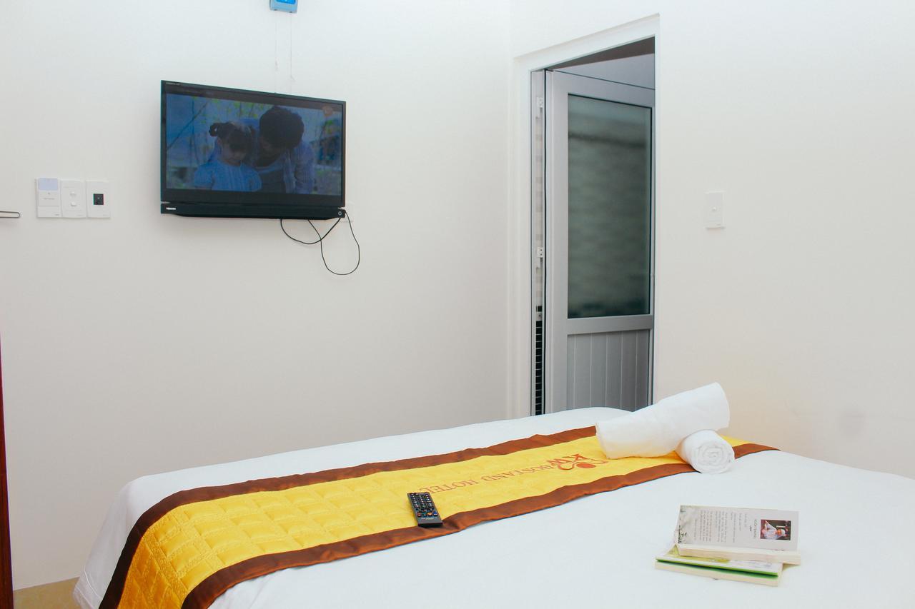 Bostand Hotel Son Tra Екстериор снимка