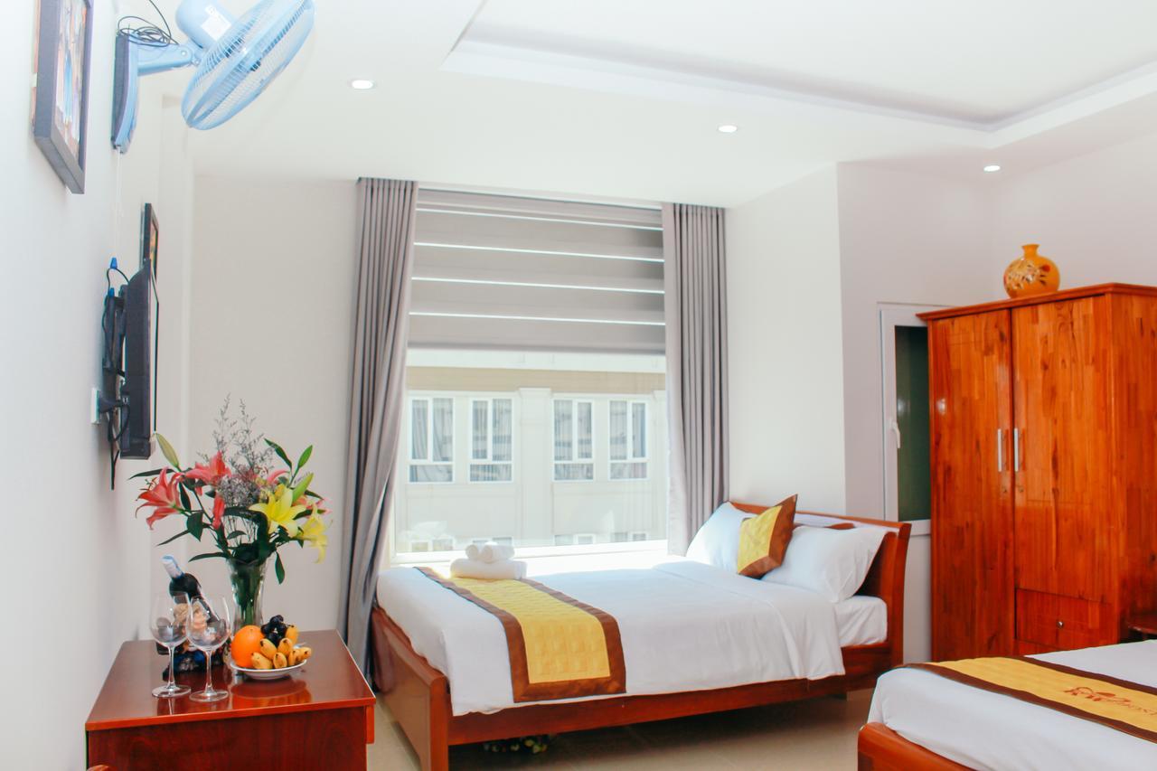 Bostand Hotel Son Tra Екстериор снимка
